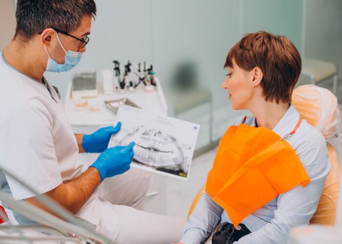 Galeria-Dental-House-03_0003_Implantes dentales-min Galeria-Dental-House-03_0003_Implantes dentales-min